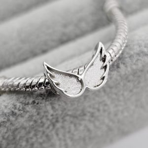 Memorial - Angel Wing Charm