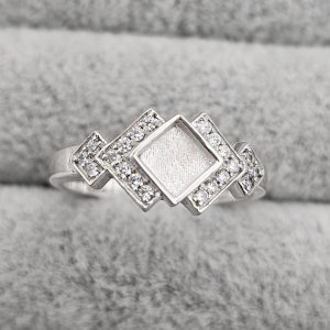 Art Deco Diamond Ring